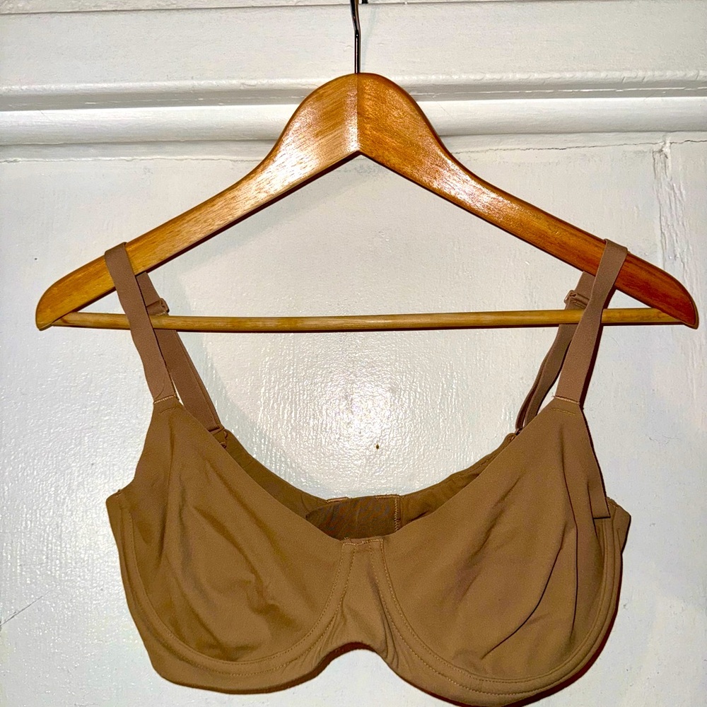 Skims 36d FITS EVERYBODY UNLINED DEMI BRA